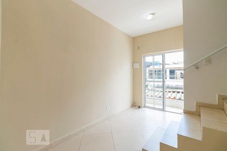 Sala de casa para alugar com 2 quartos, 70m² em Chácara Califórnia, São Paulo