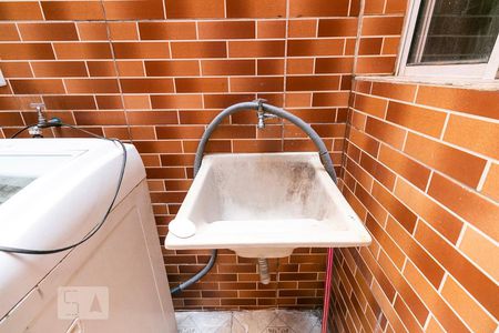 Casa para alugar com 70m², 2 quartos e sem vagaÁrea de Serviço