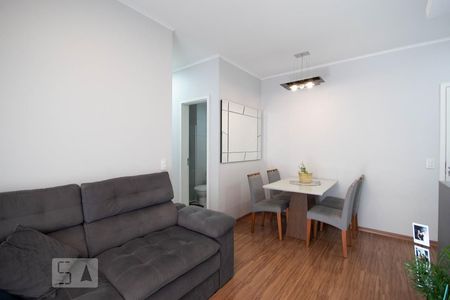 Sala de apartamento para alugar com 2 quartos, 53m² em City Bussocaba, Osasco