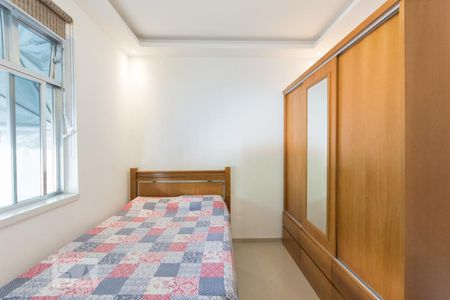 Quarto 1 de apartamento à venda com 2 quartos, 85m² em Grajaú, Rio de Janeiro