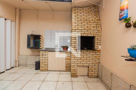 Casa à venda com 136m², 3 quartos e 1 vagaLavanderia com churrasqueira 
