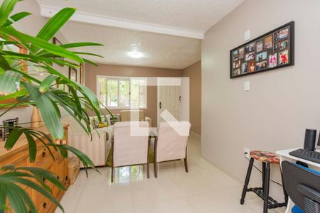Sala  de casa à venda com 3 quartos, 136m² em Morro Santana, Porto Alegre