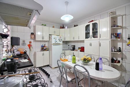 Casa à venda com 256m², 4 quartos e 2 vagasCozinha