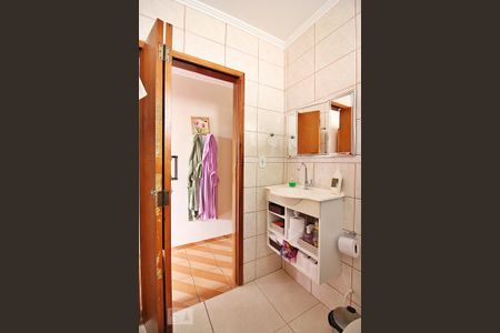 Casa à venda com 256m², 4 quartos e 2 vagasBanheiro Social 2 