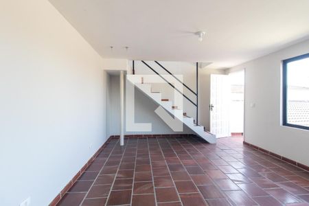 Sala 2 de casa para alugar com 3 quartos, 200m² em Bairro Alto, Curitiba