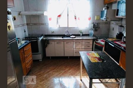 Cozinha de casa à venda com 4 quartos, 150m² em Vila Santo Henrique, São Paulo