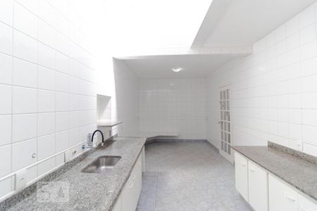 Casa à venda com 196m², 4 quartos e 3 vagasCozinha