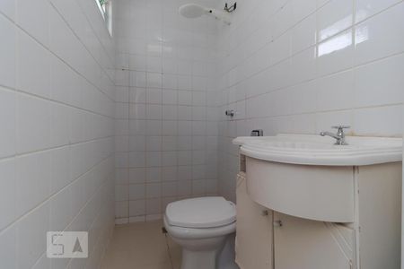 Casa à venda com 196m², 4 quartos e 3 vagasBanheiro da Suíte 03
