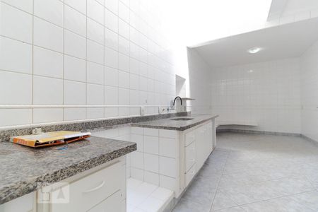 Casa à venda com 196m², 4 quartos e 3 vagasCozinha