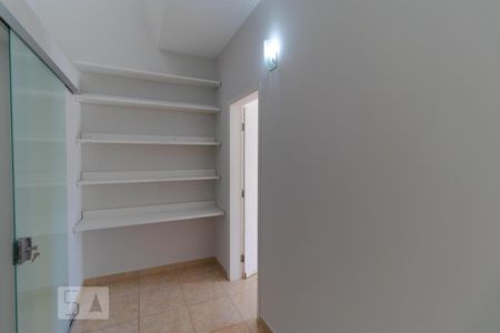 Casa à venda com 196m², 4 quartos e 3 vagasCloset da Suíte 02
