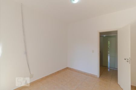Casa à venda com 196m², 4 quartos e 3 vagasSuíte 02