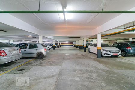 Apartamento à venda com 51m², 2 quartos e 1 vaga Apartamento à venda com 51m², 2 quartos e 1 vagaGaragem