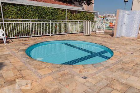 Apartamento à venda com 51m², 2 quartos e 1 vaga Apartamento à venda com 51m², 2 quartos e 1 vagaPiscina