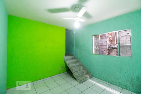 Sala de casa para alugar com 3 quartos, 70m² em Vila Lourdes, Barueri