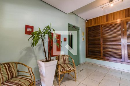 Apartamento para alugar com 90m², 3 quartos e sem vagaHall social