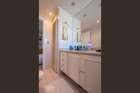 Apartamento à venda com 86m², 3 quartos e 3 vagasSuíte - Banheiro