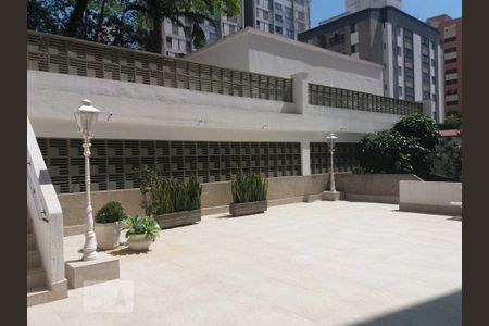 Apartamento à venda com 120m², 3 quartos e 2 vagas Apartamento à venda com 120m², 3 quartos e 2 vagasÁrea Externa