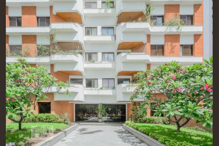 Apartamento à venda com 310m², 4 quartos e 4 vagasFachada