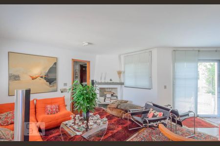 Apartamento à venda com 310m², 4 quartos e 4 vagasSuíte 2