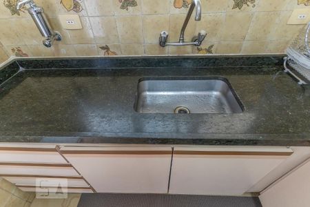 Casa à venda com 550m², 4 quartos e 6 vagasCozinha