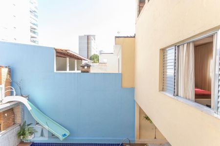 Casa à venda com 550m², 4 quartos e 6 vagasVista Quarto 1