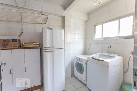 Casa à venda com 550m², 4 quartos e 6 vagasÁrea de Serviço