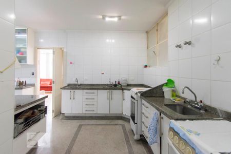 Apartamento à venda com 196m², 3 quartos e 1 vagaCozinha