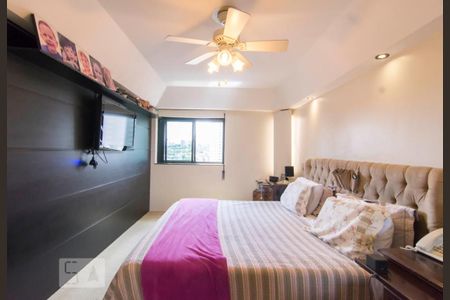 Apartamento à venda com 284m², 3 quartos e 4 vagasSuíte 1