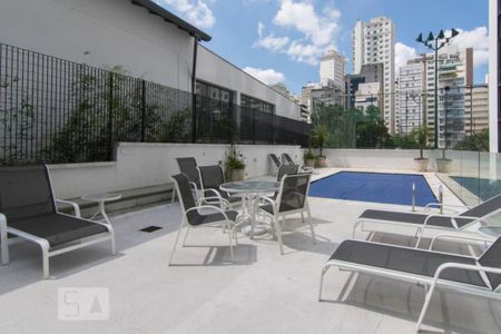 Apartamento à venda com 284m², 3 quartos e 4 vagasÁrea comum - Piscina