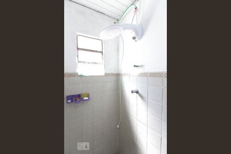 Casa à venda com 325m², 3 quartos e 8 vagas Casa à venda com 325m², 3 quartos e 8 vagasDetalhe banheiro 1