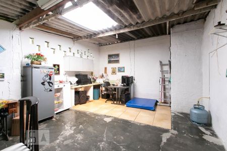 Casa à venda com 325m², 3 quartos e 8 vagas Casa à venda com 325m², 3 quartos e 8 vagasÁrea de Serviço