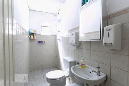 Casa à venda com 325m², 3 quartos e 8 vagas Casa à venda com 325m², 3 quartos e 8 vagasBanheiro 1