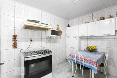 Casa à venda com 325m², 3 quartos e 8 vagas Casa à venda com 325m², 3 quartos e 8 vagasCozinha