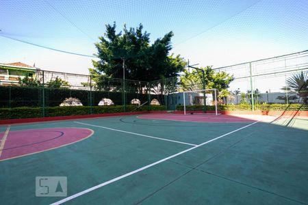 Apartamento para alugar com 80m², 3 quartos e 2 vagas Apartamento para alugar com 80m², 3 quartos e 2 vagasÁrea comum - Quadra esportiva