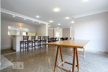 Apartamento para alugar com 80m², 3 quartos e 2 vagas Apartamento para alugar com 80m², 3 quartos e 2 vagasÁrea comum - Salão de festas