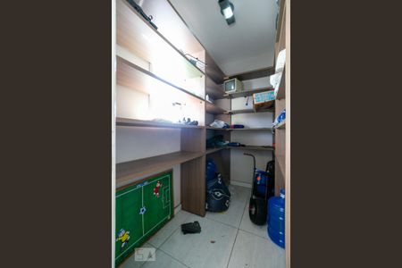 Apartamento para alugar com 80m², 3 quartos e 2 vagas Apartamento para alugar com 80m², 3 quartos e 2 vagasDespensa