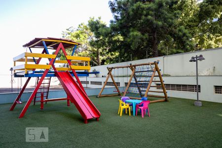 Apartamento para alugar com 80m², 3 quartos e 2 vagas Apartamento para alugar com 80m², 3 quartos e 2 vagasÁrea comum - Playground