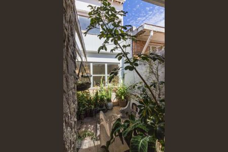 Casa à venda com 300m², 3 quartos e 2 vagasÁrea Externa