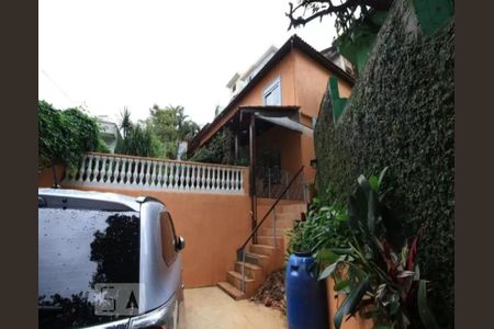 Casa à venda com 260m², 3 quartos e 2 vagasÁrea Externa