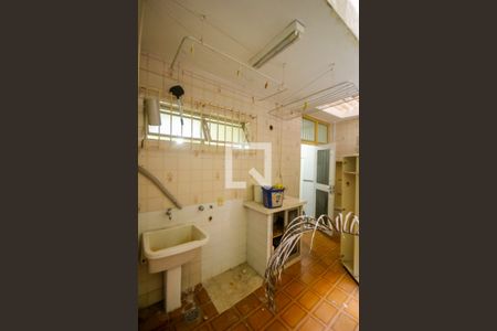 Apartamento à venda com 112m², 3 quartos e 1 vaga Apartamento à venda com 112m², 3 quartos e 1 vagaVaranda