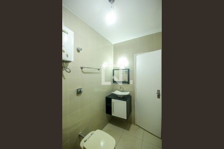 Apartamento à venda com 112m², 3 quartos e 1 vaga Apartamento à venda com 112m², 3 quartos e 1 vagaBanheiro social