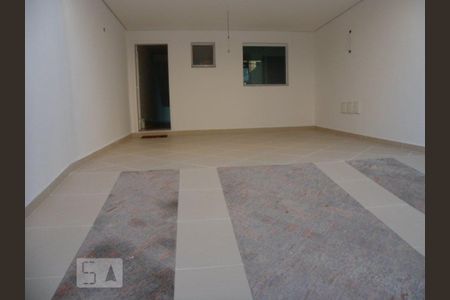 Casa à venda com 260m², 3 quartos e 4 vagasGaragem