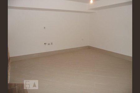Sala 1 de casa à venda com 3 quartos, 260m² em Vila da Saúde, São Paulo