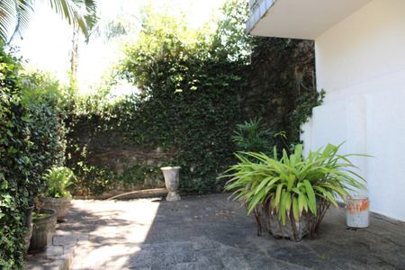 Casa à venda com 280m², 3 quartos e 5 vagasJardim