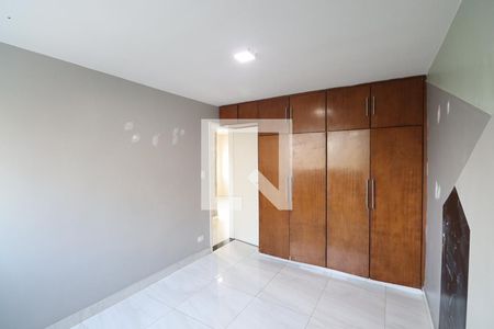 Quarto 1 de apartamento para alugar com 2 quartos, 80m² em Setor Marista, Goiânia