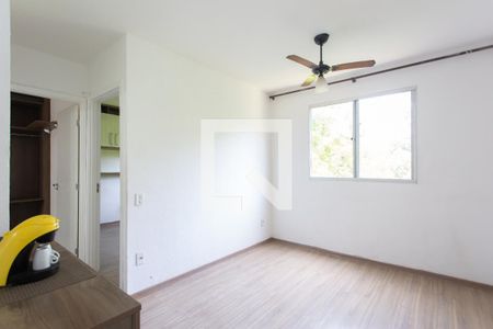 Sala de apartamento para alugar com 2 quartos, 42m² em Colônia (zona Leste), São Paulo
