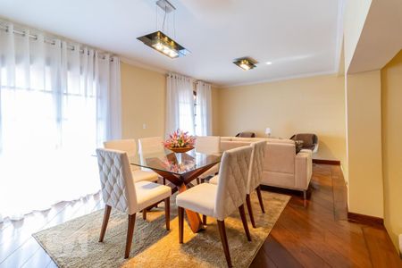 Sala de Estar/Sala de Jantar de casa à venda com 3 quartos, 260m² em Jardim Miriam, São Paulo