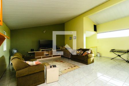 Casa à venda com 372m², 3 quartos e 4 vagasSala 2