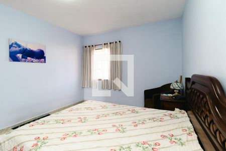 Casa à venda com 372m², 3 quartos e 4 vagasQuarto Suíte