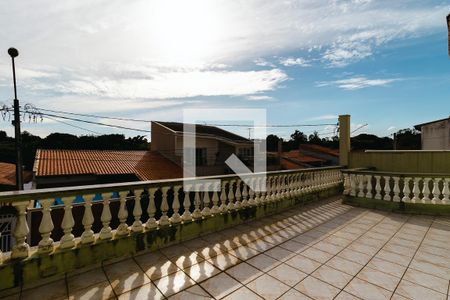 Casa à venda com 372m², 3 quartos e 4 vagasVaranda